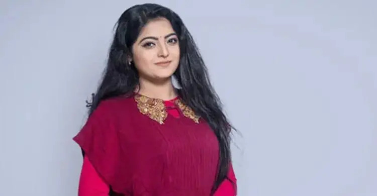 বাবা হারালেন কণ্ঠশিল্পী সালমা
