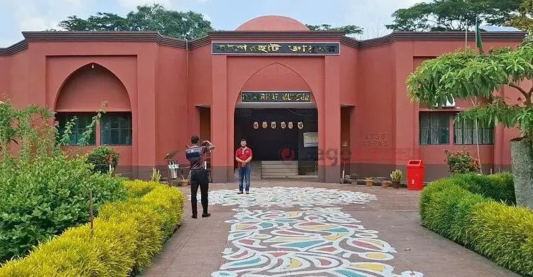 ৪২০ নিদর্শনে সুলতানি আমলের হাতছানি