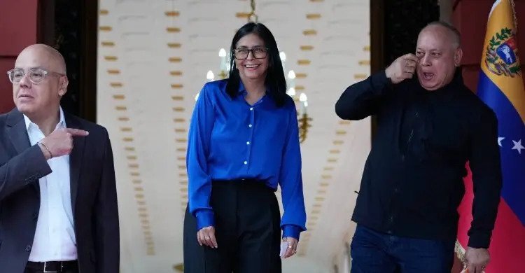 ক্ষমতার দ্বন্দ্বে জর্জরিত মাদুরো-পরবর্তী ভেনেজুয়েলা